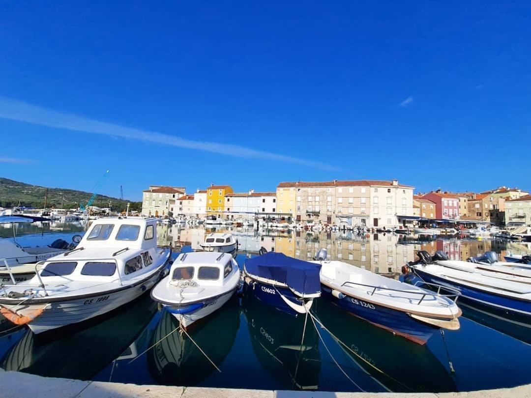 Apartma Leni *