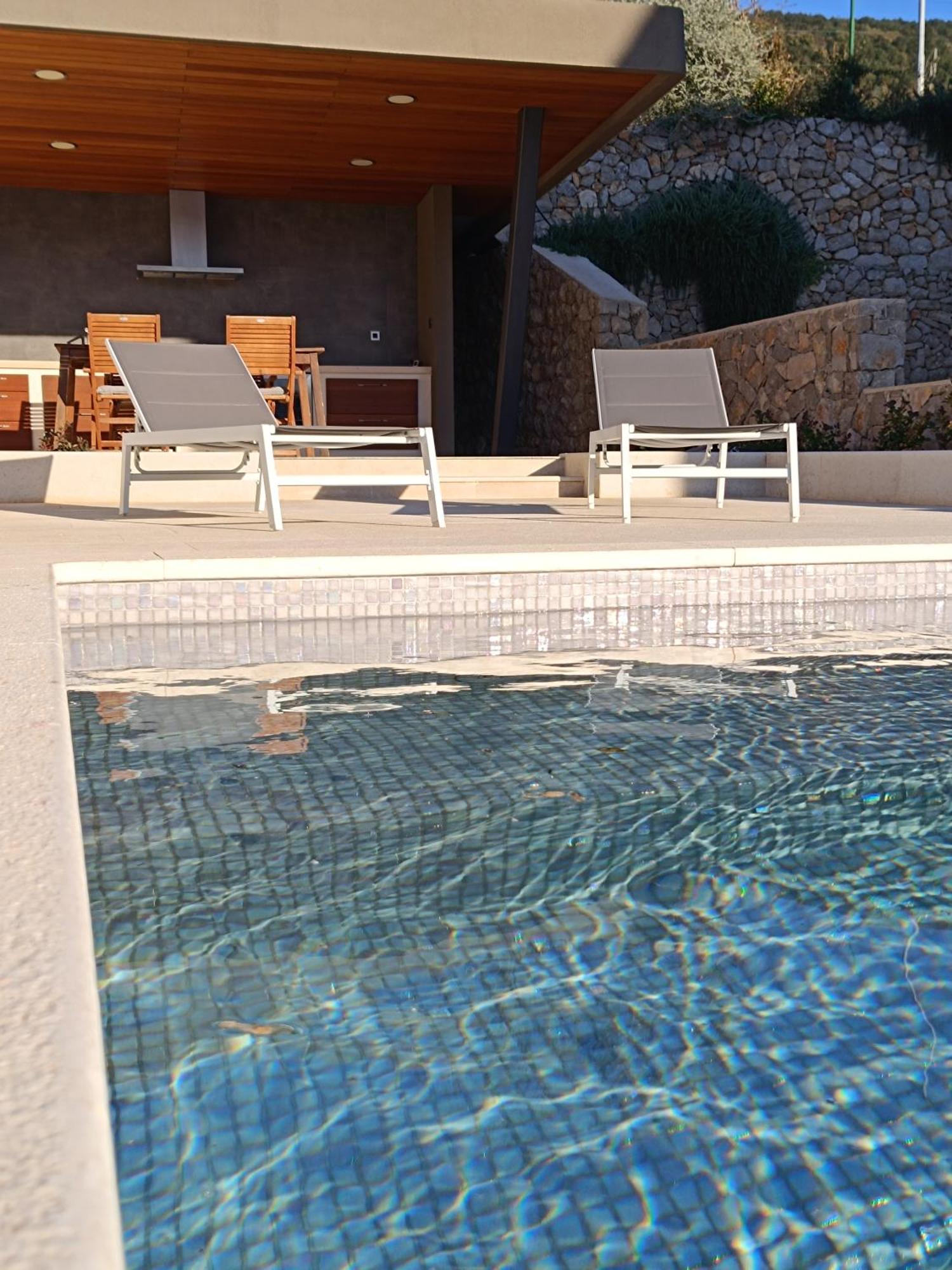 Leni Appartement Cres